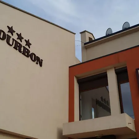 Bourbon Hotel 3*